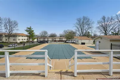 140 Burtonwood Drive, Ballwin, MO 63011 - Photo 17