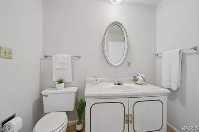 140 Burtonwood Drive, Ballwin, MO 63011 - Photo 15