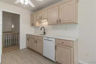 93 Rue De Paix, Lake Saint Louis, MO 63367 - Photo 17