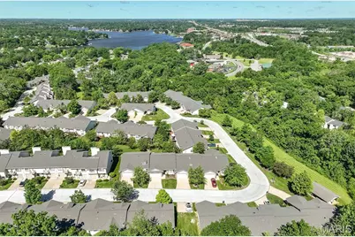 93 Rue De Paix, Lake Saint Louis, MO 63367 - Photo 41