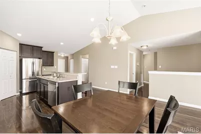 2909 Preston Woods Trail, O'Fallon, MO 63367 - Photo 5