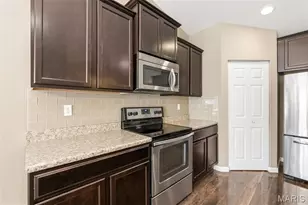 2909 Preston Woods Trail, O'Fallon, MO 63367 - Photo 7