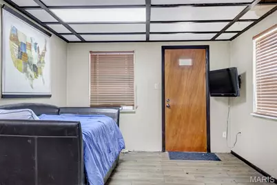 3240 Lynros Drive, Saint Ann, MO 63074 - Photo 13