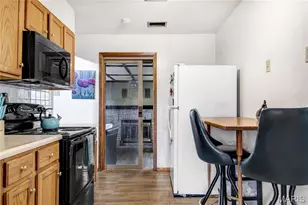 3240 Lynros Dr, Saint Ann, MO 63074 - Photo 5