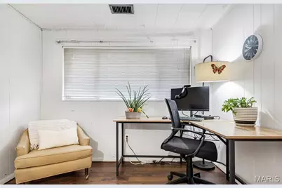 3240 Lynros Drive, Saint Ann, MO 63074 - Photo 11