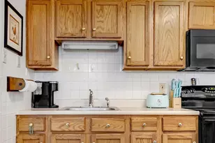 3240 Lynros Dr, Saint Ann, MO 63074 - Photo 7