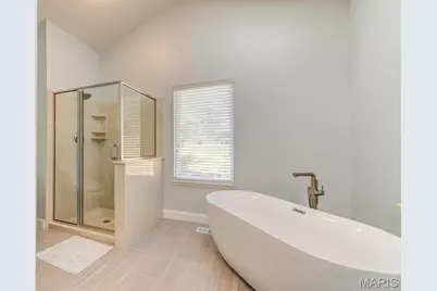 10825 Larkspur Drive, Saint Louis, MO 63123 - Photo 25