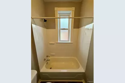 4127 Virginia Avenue, Saint Louis, MO 63118 - Photo 13