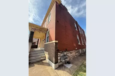 4127 Virginia Avenue, Saint Louis, MO 63118 - Photo 3