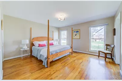 323 Chipley Circle, Ballwin, MO 63011 - Photo 23