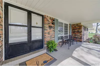 323 Chipley Circle, Ballwin, MO 63011 - Photo 49