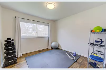 323 Chipley Circle, Ballwin, MO 63011 - Photo 27