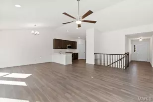 1057 Bloomfield Dr, Eureka, MO 63025 - Photo 7