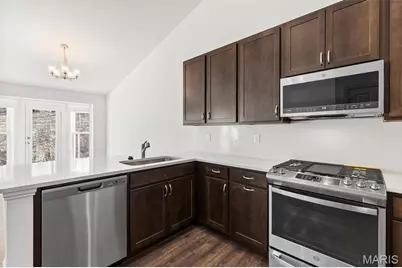 1057 Bloomfield Drive, Eureka, MO 63025 - Photo 11