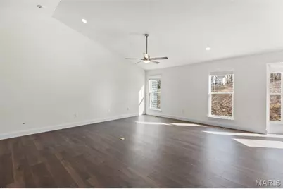 1057 Bloomfield Drive, Eureka, MO 63025 - Photo 5