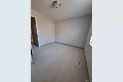 9745 E Cottonwood Lane, Bloomsdale, MO 63627 - Photo 11