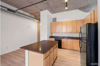 1511 Locust Street #604, Saint Louis, MO 63103 - Photo 3