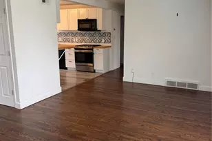 1119 N McKnight Rd, University City, MO 63132 - Photo 21