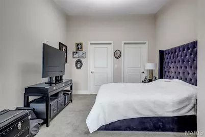 8025 Maryland Ave #3D, Clayton, MO 63105 - Photo 11