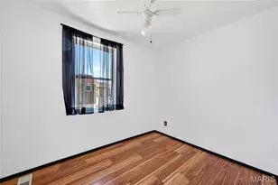 327 W Felton Ave, Saint Louis, MO 63125 - Photo 9