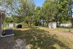 43 St Celeste Dr, Florissant, MO 63031 - Photo 19