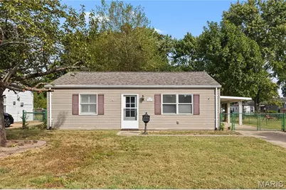 43 Saint Celeste Drive, Florissant, MO 63031 - Photo 1