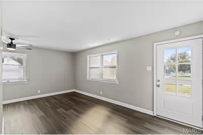 43 Saint Celeste Drive, Florissant, MO 63031 - Photo 3