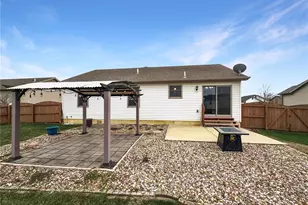 119 Albany Manor Dr, Wentzville, MO 63385 - Photo 5