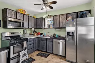 2711 Sims Ave, Overland, MO 63114 - Photo 17