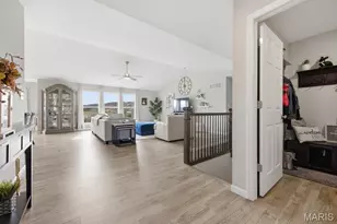 721 Creek View Dr, Fenton, MO 63026 - Photo 19