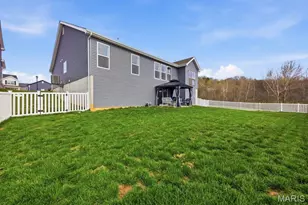 721 Creek View Dr, Fenton, MO 63026 - Photo 7