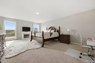 721 Creek View Dr, Fenton, MO 63026 - Photo 33