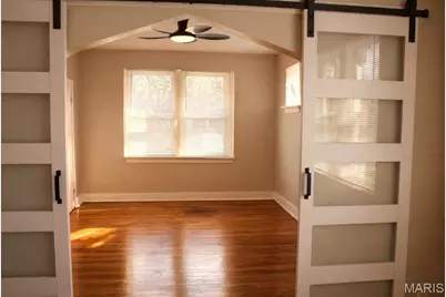 1401 E Prairie Avenue, Saint Louis, MO 63107 - Photo 29