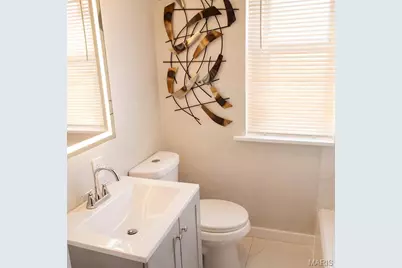 1401 E Prairie Avenue, Saint Louis, MO 63107 - Photo 27