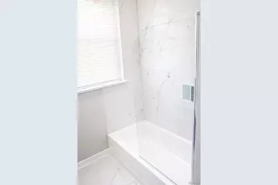 1401 E Prairie Avenue, Saint Louis, MO 63107 - Photo 33