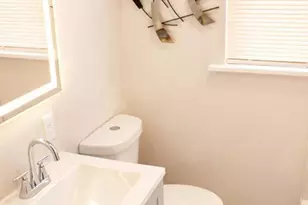 1401 E Prairie Ave, Saint Louis, MO 63107 - Photo 15