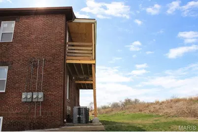 1401 E Prairie Avenue, Saint Louis, MO 63107 - Photo 43