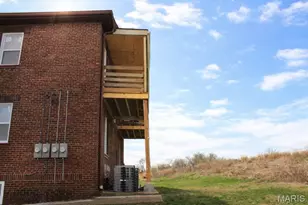 1401 E Prairie Ave, Saint Louis, MO 63107 - Photo 43