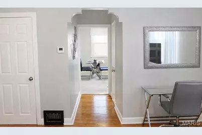 1401 E Prairie Avenue, Saint Louis, MO 63107 - Photo 11