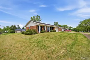 4394 Satiris Dr, Florissant, MO 63033 - Photo 37