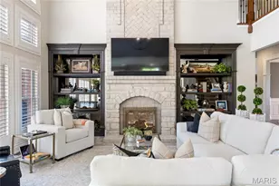 1215 Devonworth Dr, Town and Country, MO 63017 - Photo 13