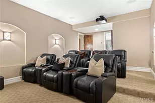 1215 Devonworth Dr, Town and Country, MO 63017 - Photo 57