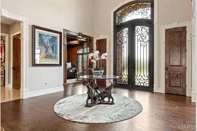 1215 Devonworth Drive, Town and Country, MO 63017 - Photo 5