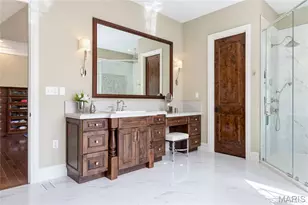 1215 Devonworth Dr, Town and Country, MO 63017 - Photo 29