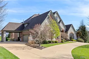 1215 Devonworth Dr, Town and Country, MO 63017 - Photo 3