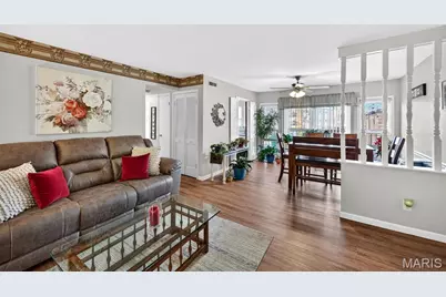 4294 Chateau De Ville Drive #H, Saint Louis, MO 63129 - Photo 3