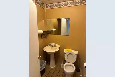 102 N Truman Boulevard, Crystal City, MO 63019 - Photo 7