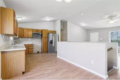 600 W Clement, De Soto, MO 63020 - Photo 9