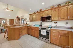 18511 Oak Tree Ln, Phillipsburg, MO 65722 - Photo 7