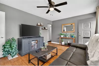 655 Loyola Drive, Florissant, MO 63031 - Photo 5